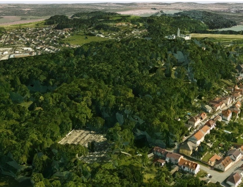 Letecký pohled na Hlubokou nad Vltavou a okolí